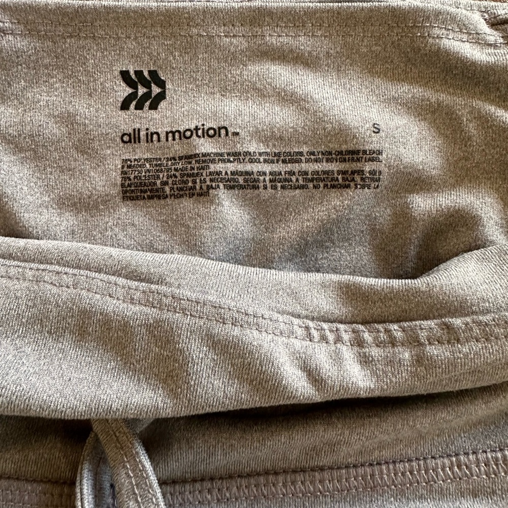 All In Motion Leggings - Picture 3 of 3